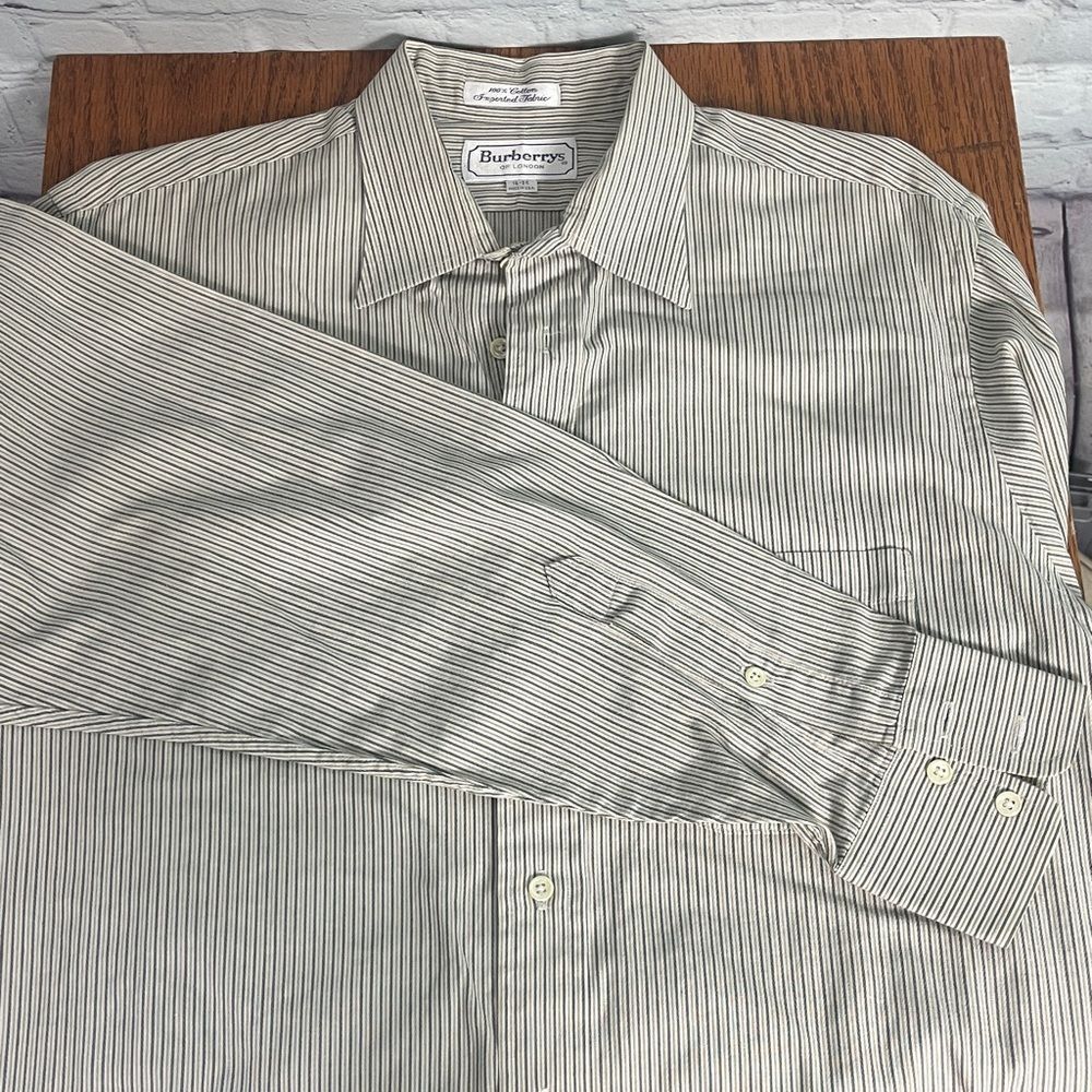 Burberry’s of London Men's White Blue & gold Striped Button Up Dress Shirt 16-34